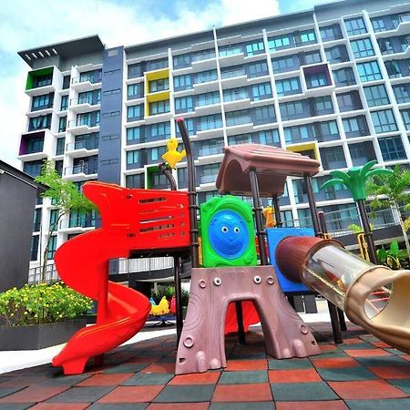Lovely Jazz 1 3Bedrooms With 2 Card Lv9 Kuching Exterior foto